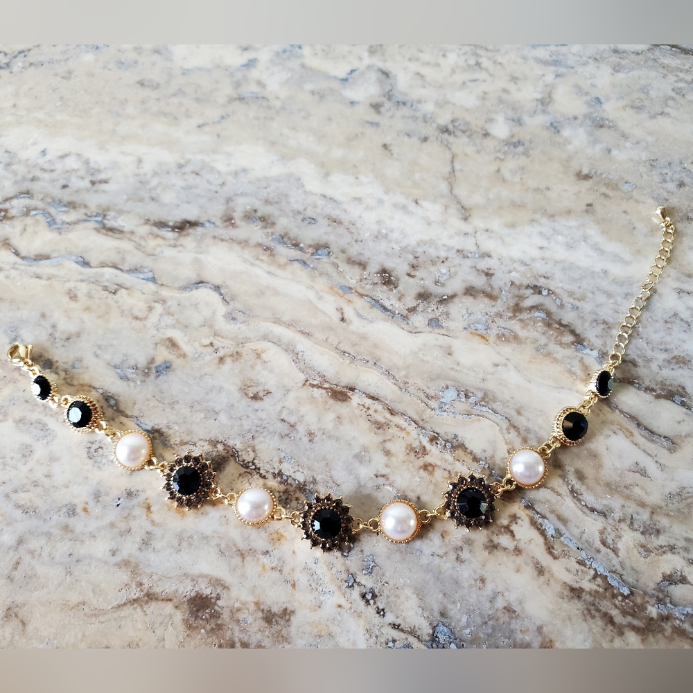 Bracelet - Picture 3 of 5